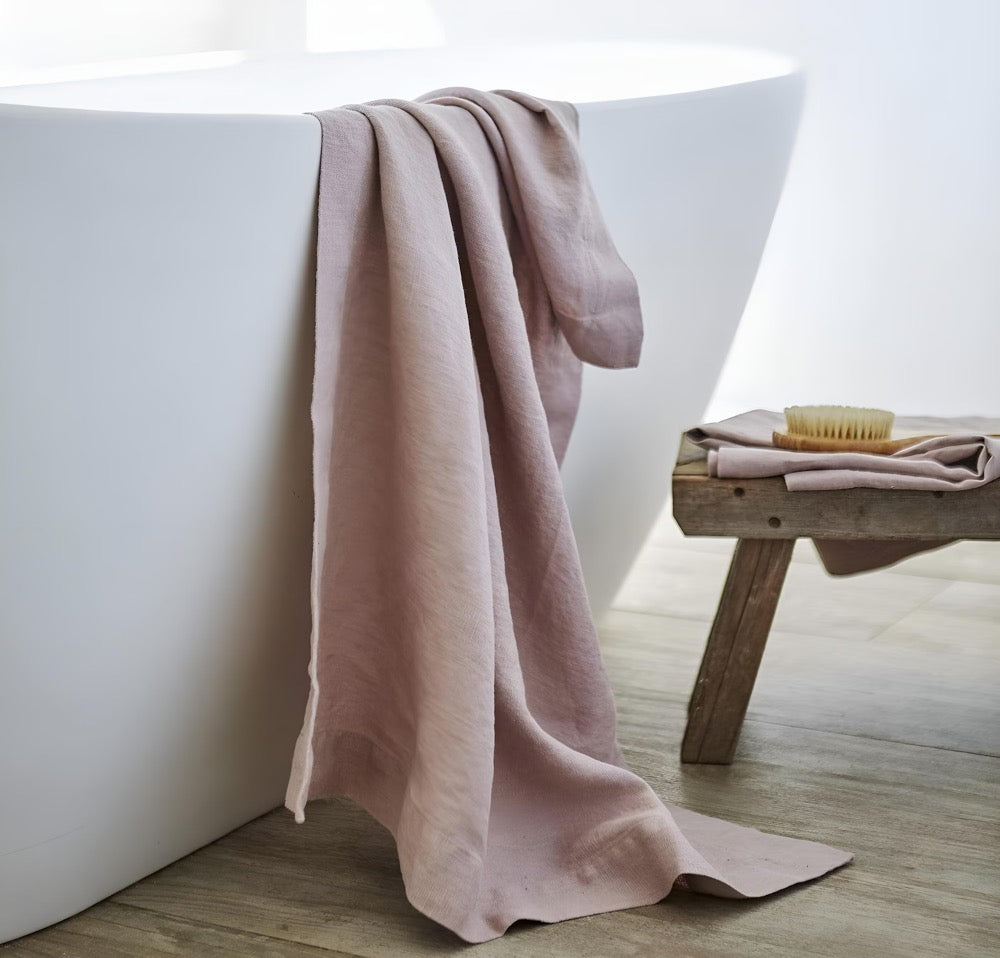 Organic Linen Bath Towel: Soft Absorbent Spa & Beach Towel